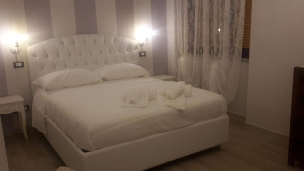 Brezza Marina Bed and Breakfast Marina Di Carrara Buitenkant foto